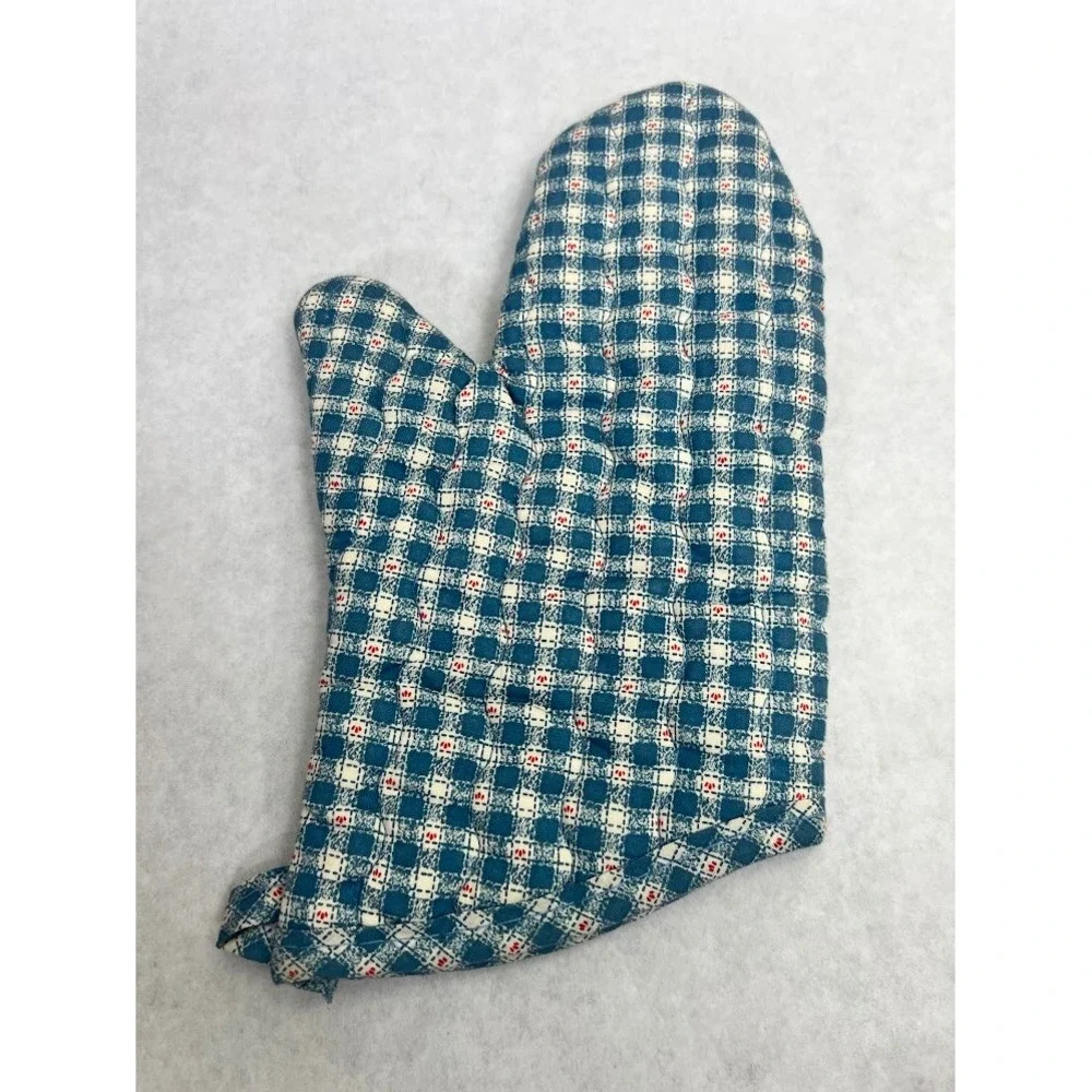 Vintage Quilted Oven Mitt Blue White Gingham Check Red Accent Kitchen Glove